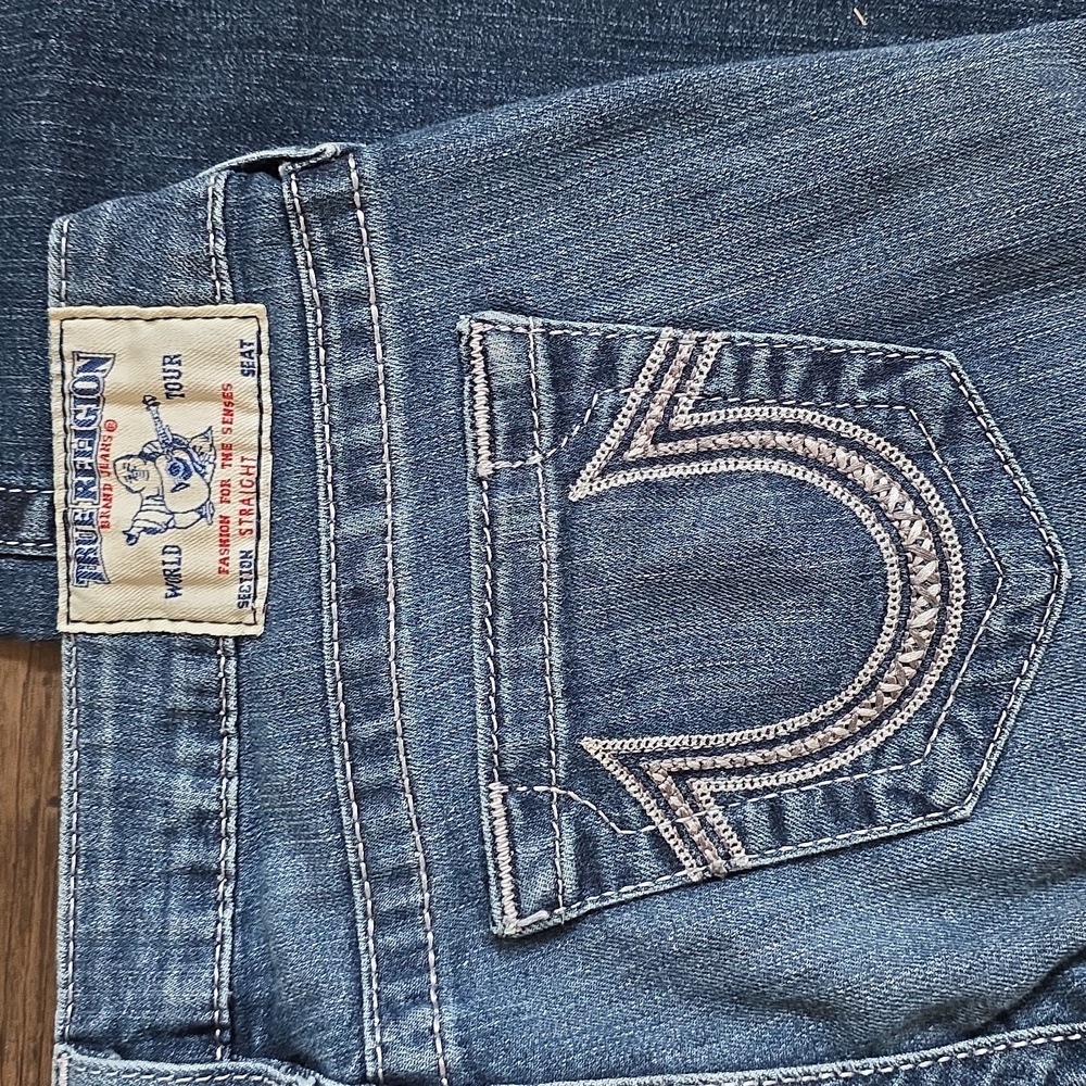 True Religion Straight Boot Cut Blue Jeans - Picture 3 of 11